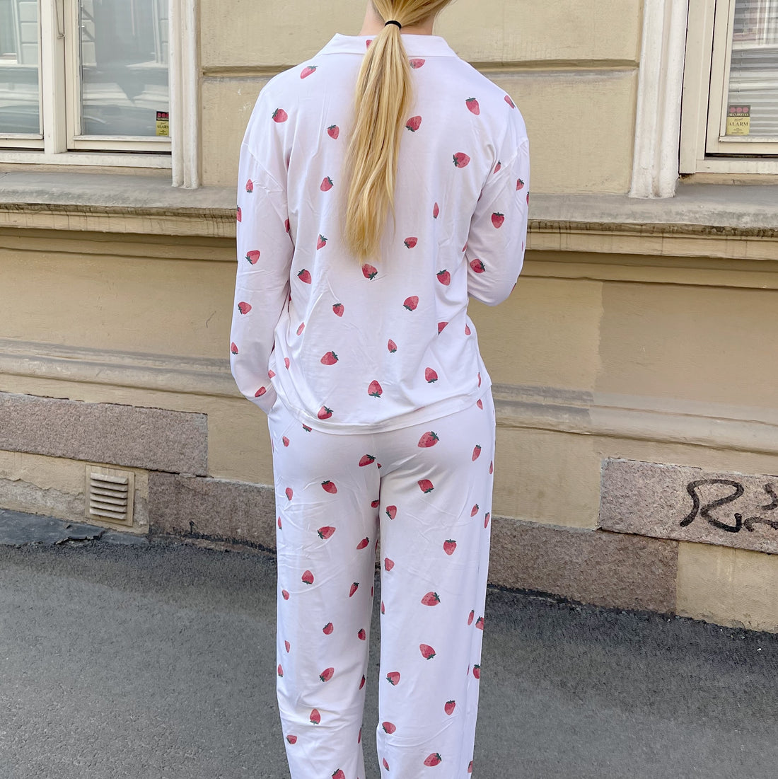 Strawberry pyjamas skjorte- hvit